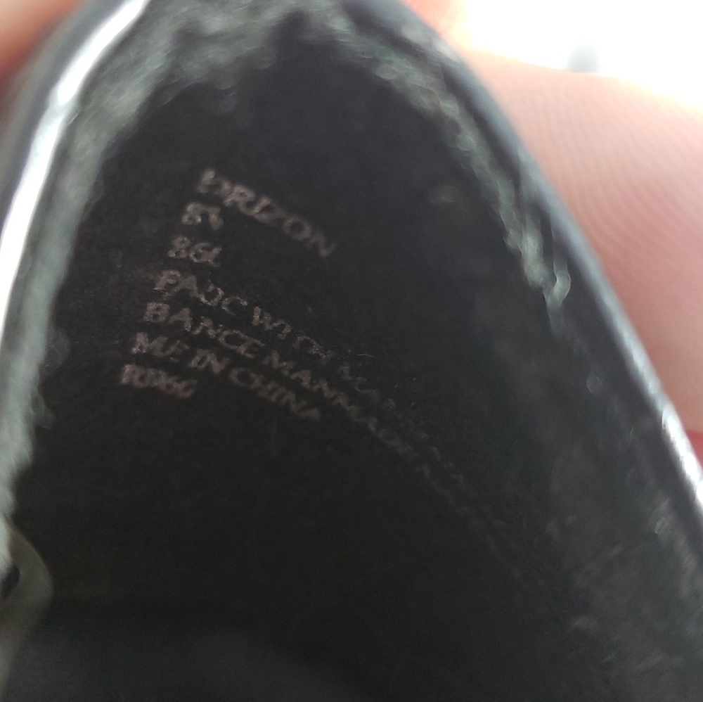 🎄Cloud Walker🎄 Essay heeled shoes size 8 1/2. - Picture 2 of 8